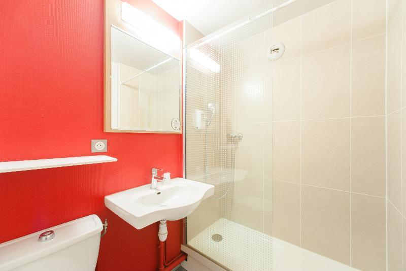 B&B Hotel Pontault Combault Ngoại thất bức ảnh